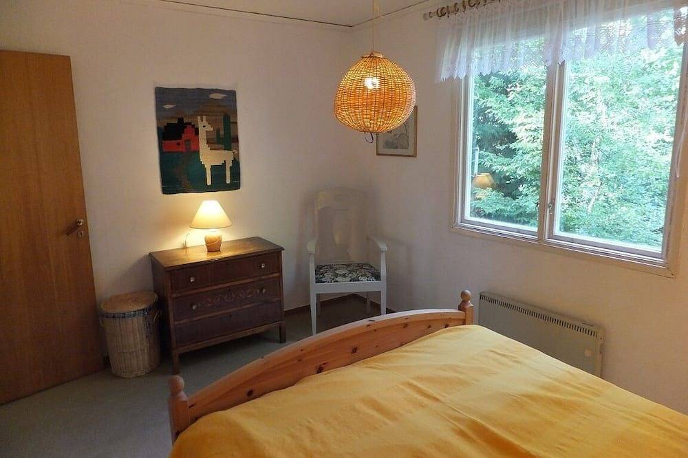 Paradiesisches Ferienhaus am See für Angler, Kanuten, Wanderer und Radfahrer in Kronoberg