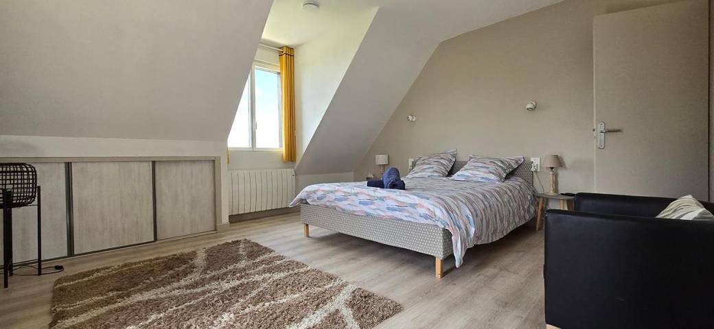 Chambre d’hôte pour 2 personnes, avec jardin ainsi que terrasse et vue à Le Val-Saint-Père - 3