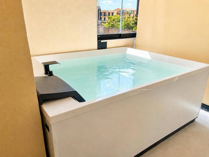 Appartamento per 4 persone, con Balcone e Idromassaggio nonché Terrazza a Aspra