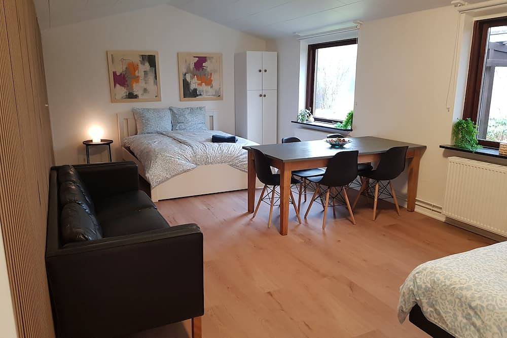 Hel leilighet, Central Holiday Apartment in Billund - 500 m from Lego House in Billund, Billundregionen