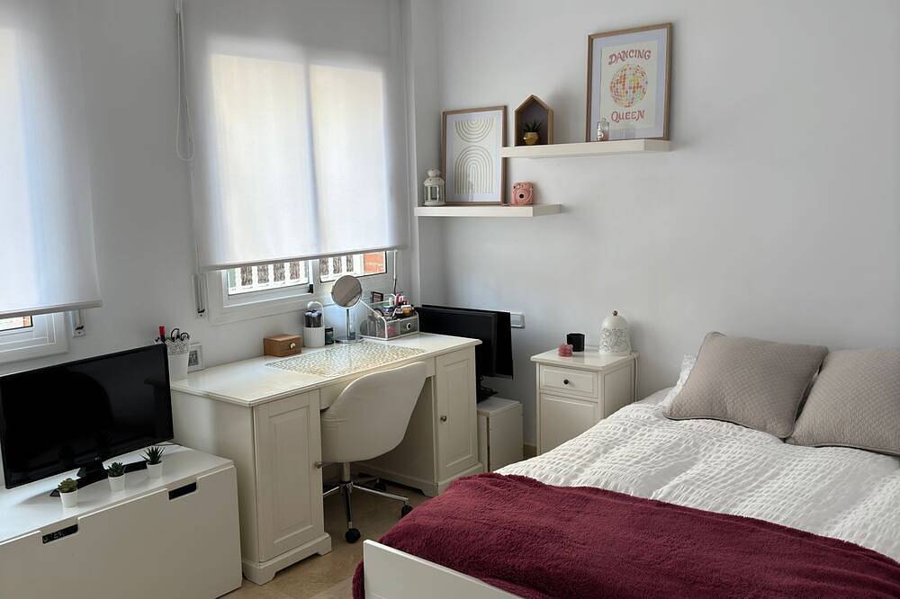 Apartamento entero, Appartement très tranquille avec piscine à côté de Barcelone in San Cugat del Vallés, Interior de Barcelona
