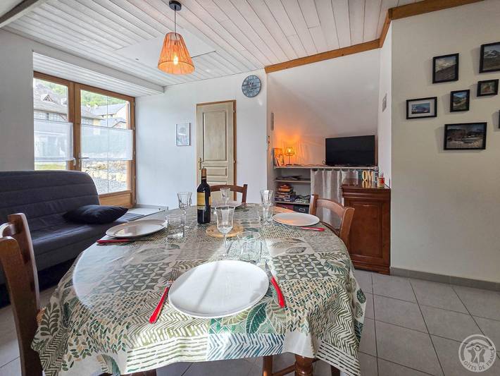 Gîte pour 4 personnes, avec terrasse à Aucun - 4