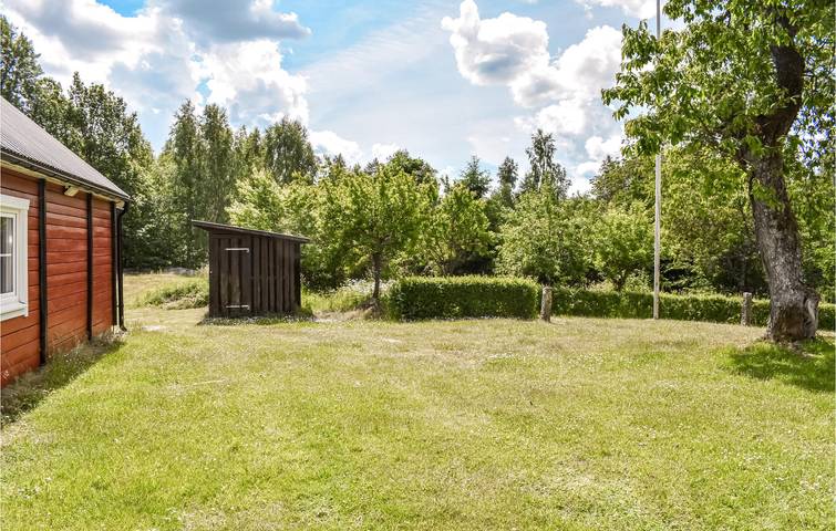 Hus för 6 Personer med trädgård in Olofström