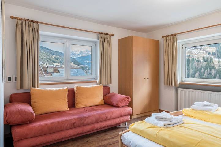 Gîte pour 7 personnes, avec jardin à St. Ulrich in Gröden - 2