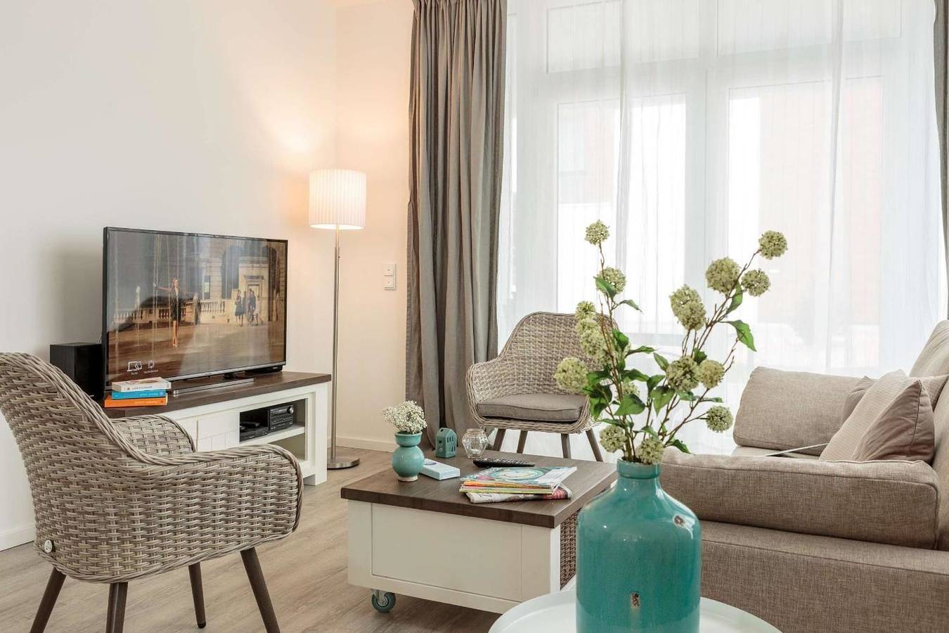 Ganze Wohnung, Strand und Meer vor der Tür - Ferienapartment an der Ostsee mit Meerblick in Südstrand Pelzerhaken, Ostholstein