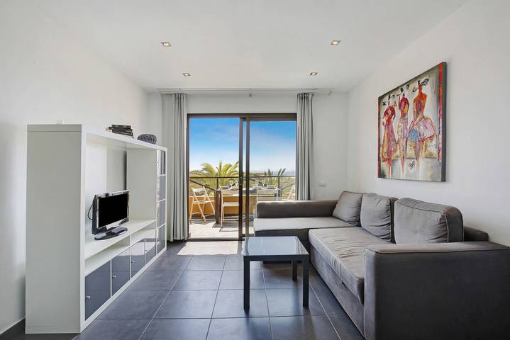 Ferienwohnung für 10 Personen, mit Balkon und Garten sowie Kinderpool in Antigua - 2