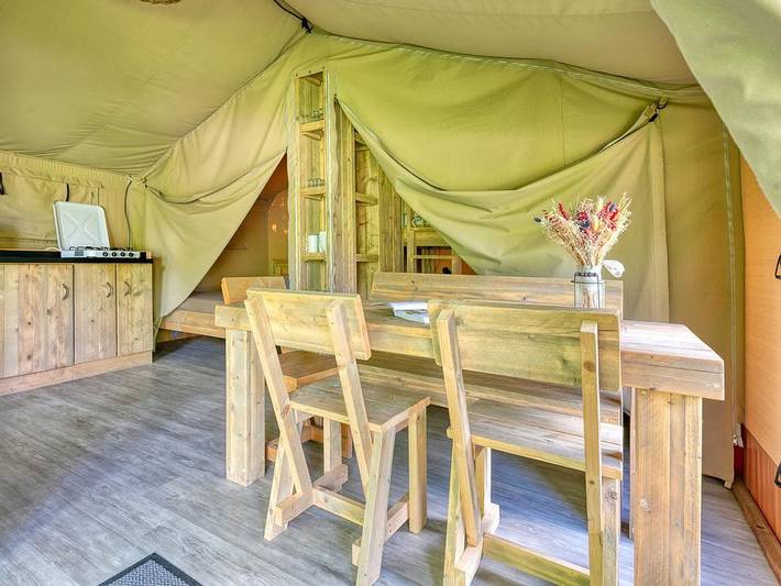 Tente pour 5 personnes, avec bassin pour enfant dans le Morbihan - 3