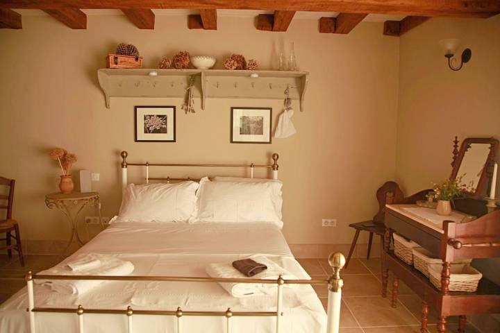 Location de vacances pour 2 personnes, avec terrasse à Lacapelle-Biron - 4