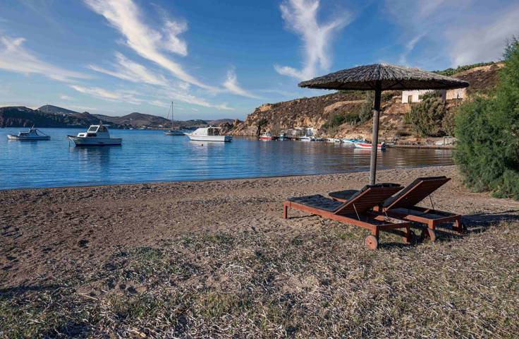 Location de vacances pour 8 personnes, avec vue sur l’océan ainsi que terrasse et jardin dans Patmos - 4