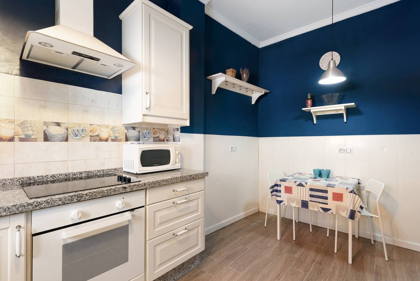 Ganze Wohnung, Apartment „Duque De Rivas 42“ mit Wlan und Klimaanlage in Altstadt Málaga, Malaga