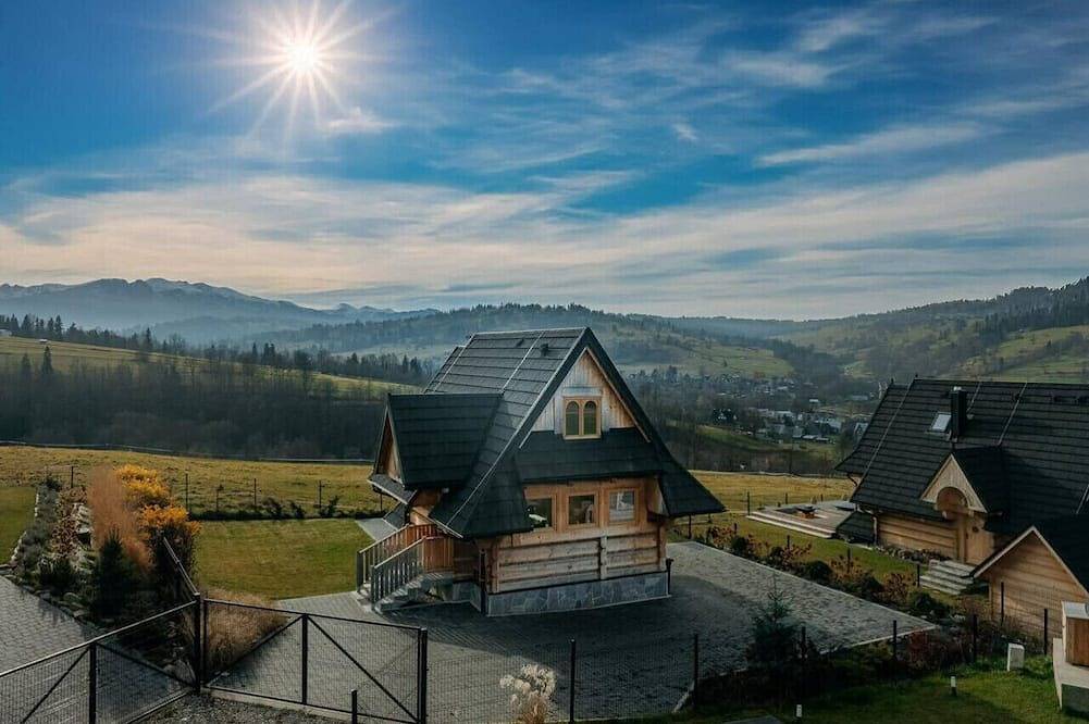 'Highlander's Retreat' with sauna in Biały Dunajec, Carpazi Polonia