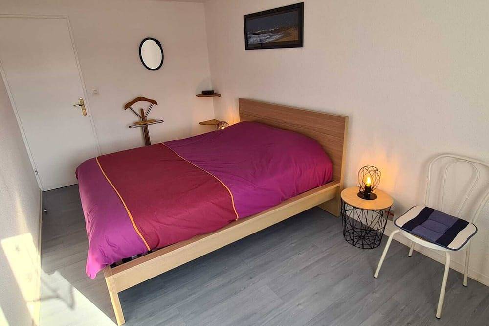 Cottage with garden on the banks of the River Dives with residents-only swimming pool in Dives-sur-Mer, Lisieux und Umgebung