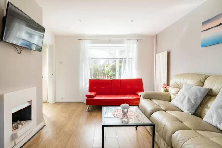 Casa de vacaciones para 8 personas, con jardín y vistas - 1