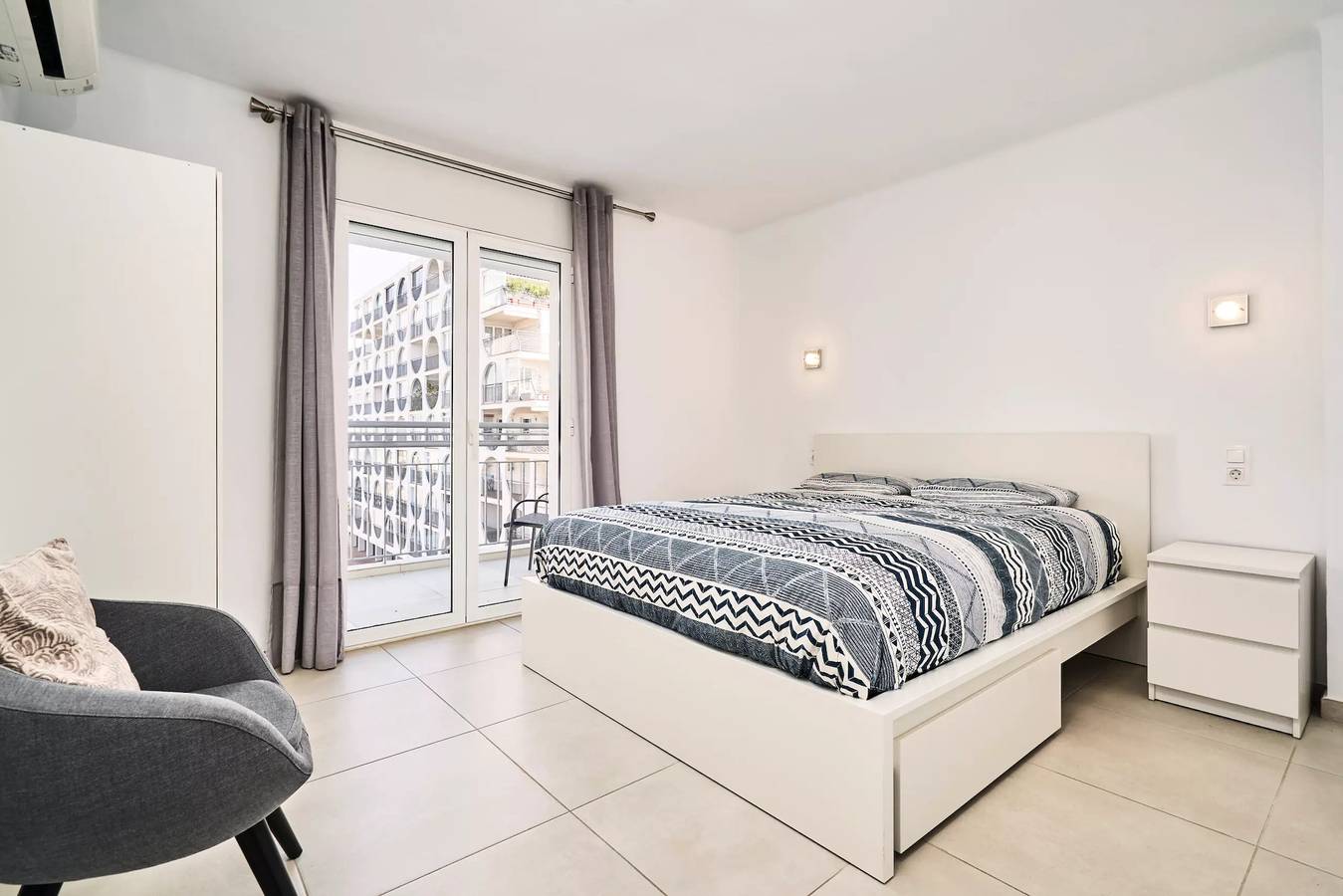 Apartamento entero, Duplex 026 Emp frente al canal y vistas in Ampuriabrava, Alt Empordà