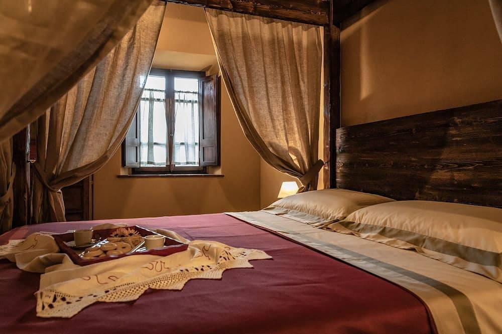 Ganze Wohnung, Apt. Der Kapitän - \"Brunelleschi Manor\" Medieval Apartments Resort in Vicopisano, Pisa Provinz