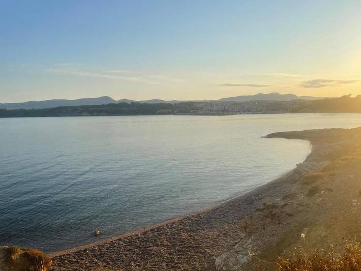 Gîte pour 2 personnes, avec piscine et jardin, animaux acceptés dans Plage Du Rayolet - 3