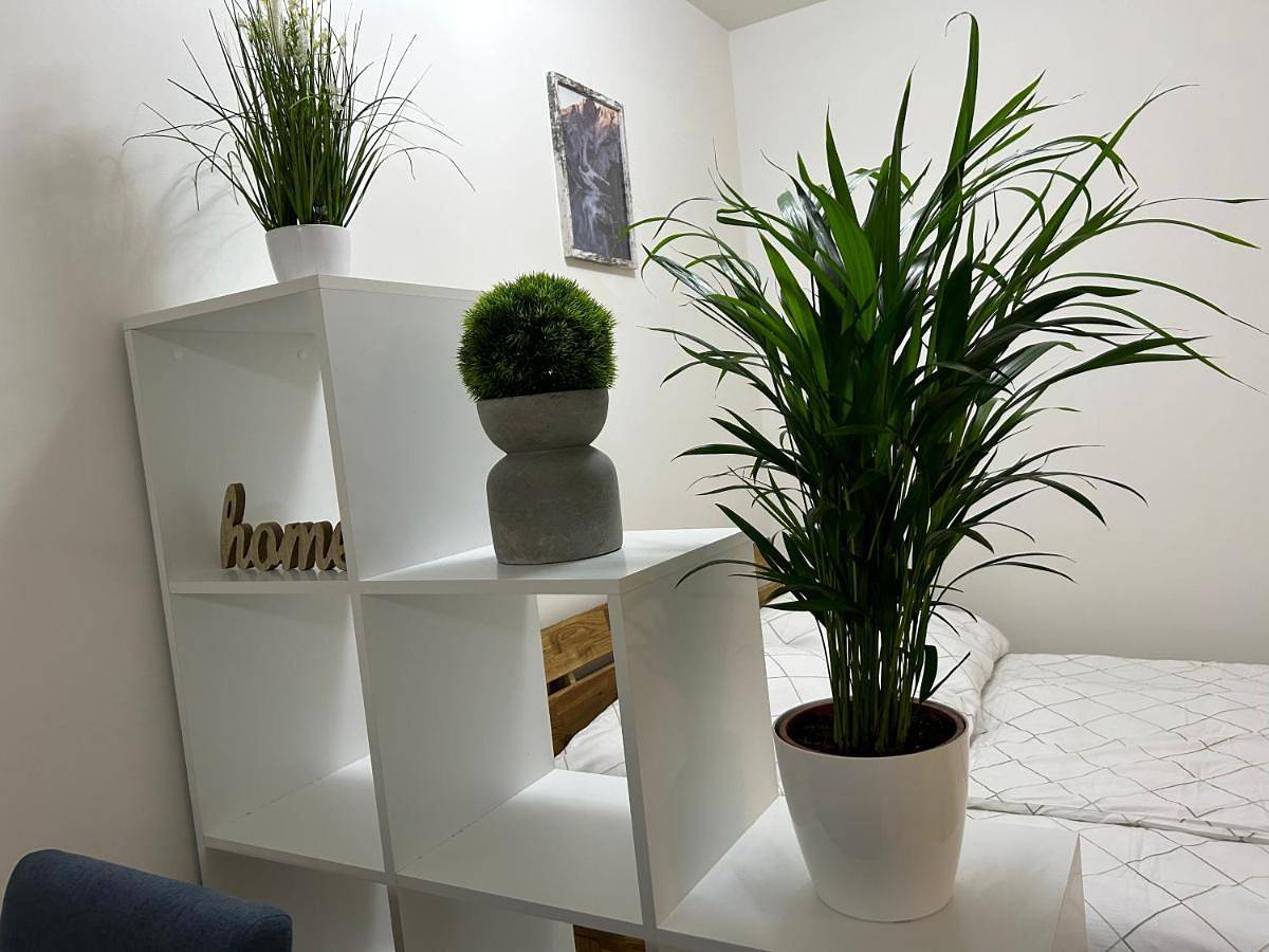 Entire apartment, 55 m2 Stylish Apartment with Balcony & Parking in Vienna, Vienna Woods