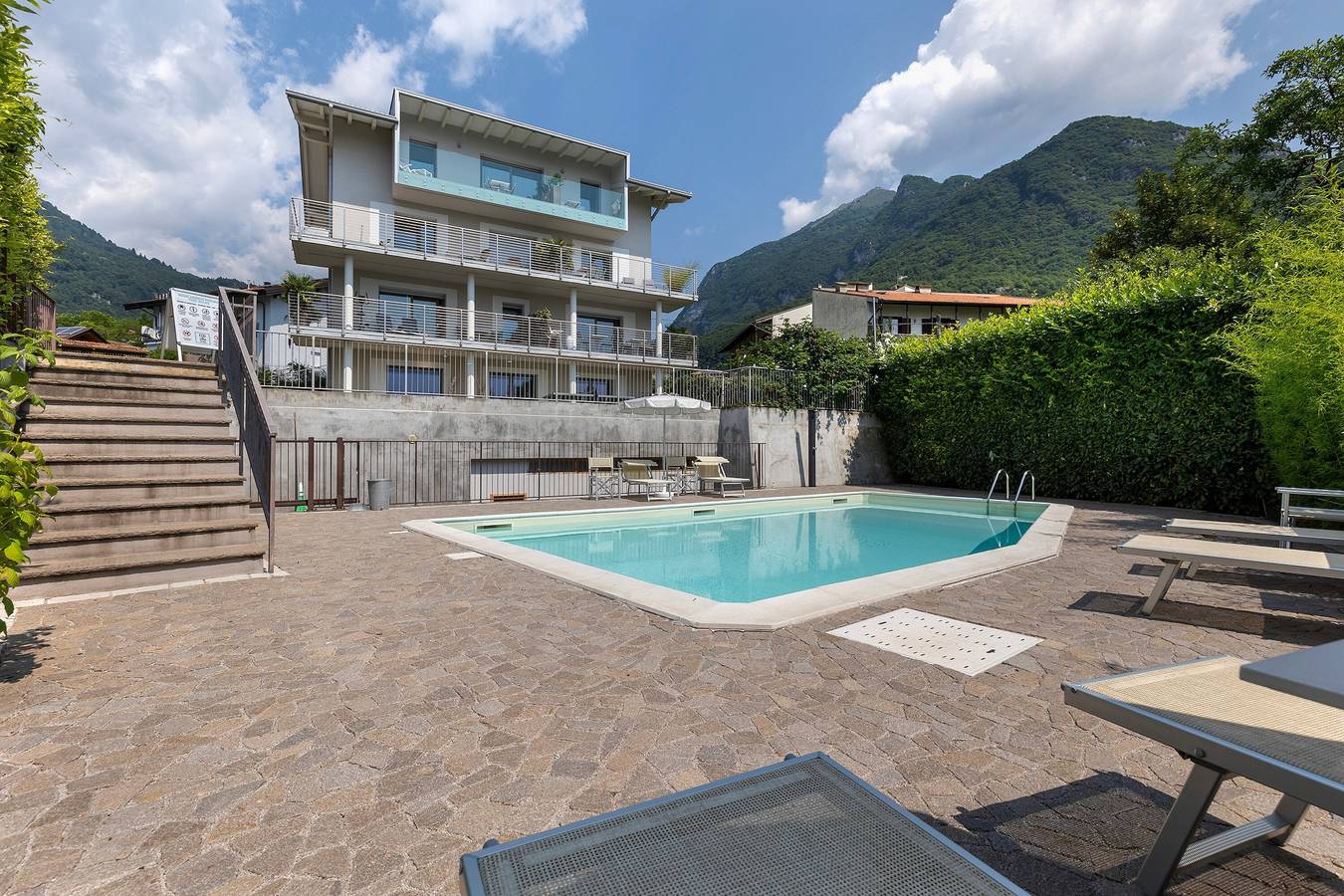 Appartamento intero, Eco del Garda - Appartamento 203 - con terrazza vista lago in Villa del Monte, Tenno