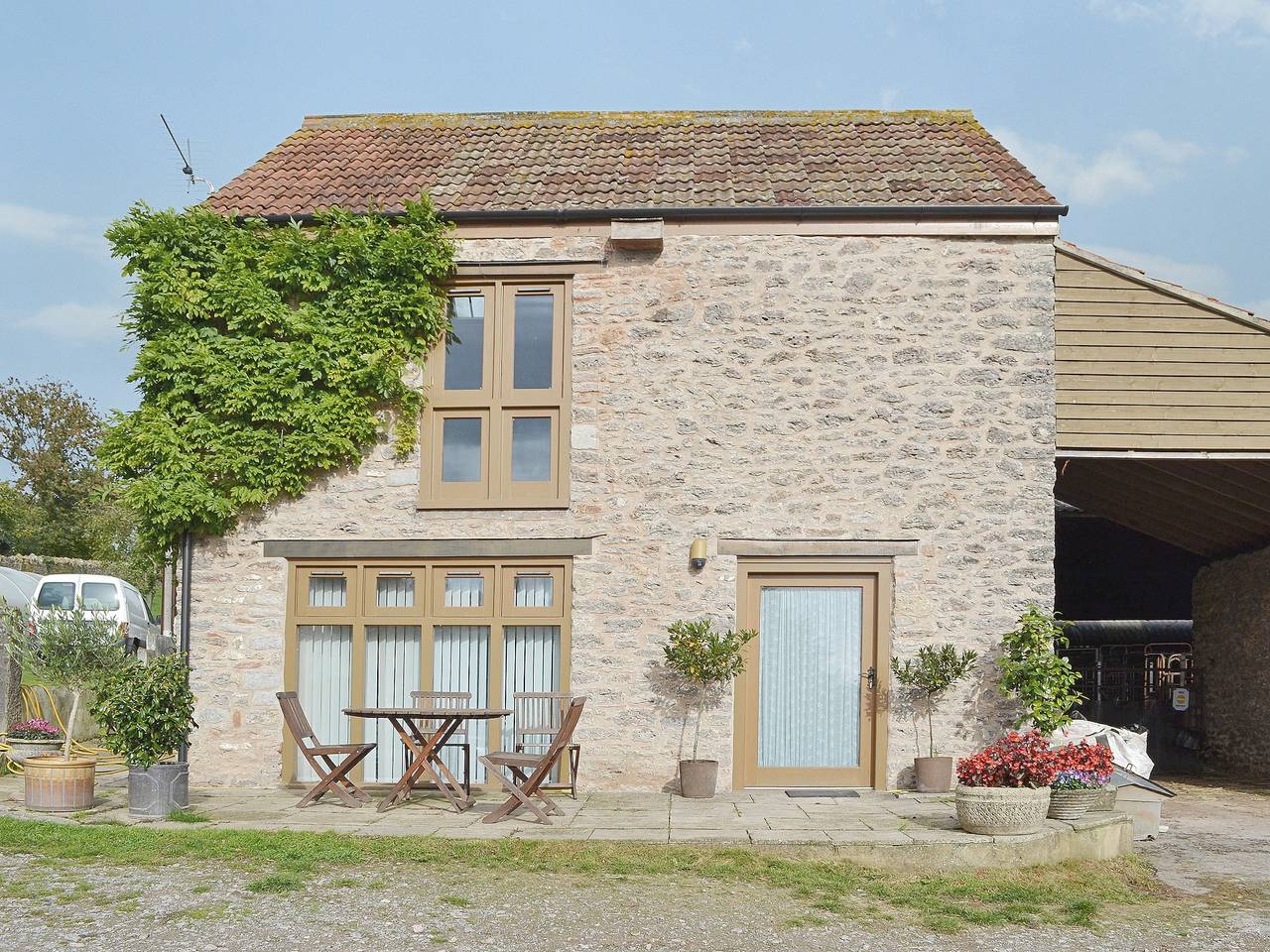Vacation Rental for 4 Guests in Westbury-sub-Mendip, Somerset