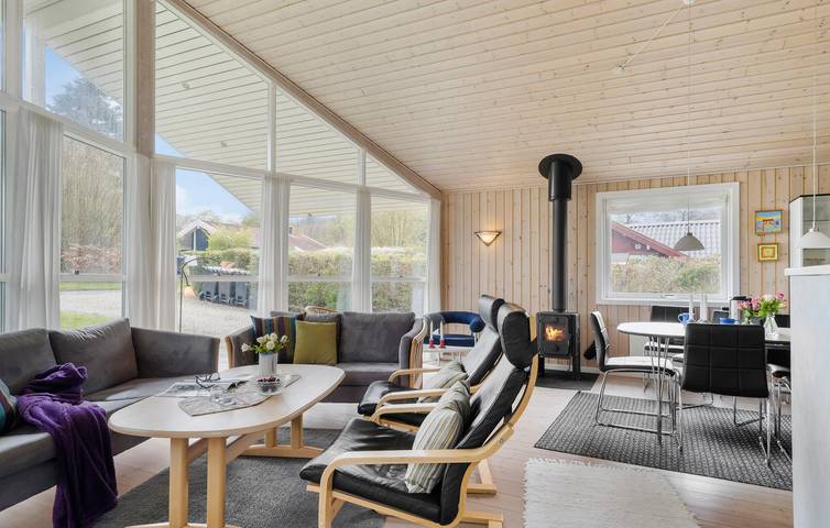 Ferienhaus für 6 Personen, mit Terrasse und Garten in Hejsager Strand - 3
