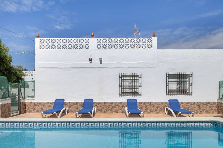 Maison de vacances 'Manuel' avec piscine partagée, Wi-Fi et climatisation in Conil de la Frontera, Costa de la Luz