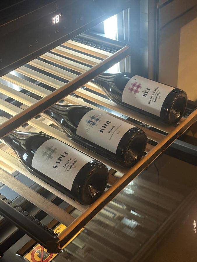 Gîte pour 2 personnes, avec terrasse ainsi que jacuzzi et jardin à Orbassano - 4