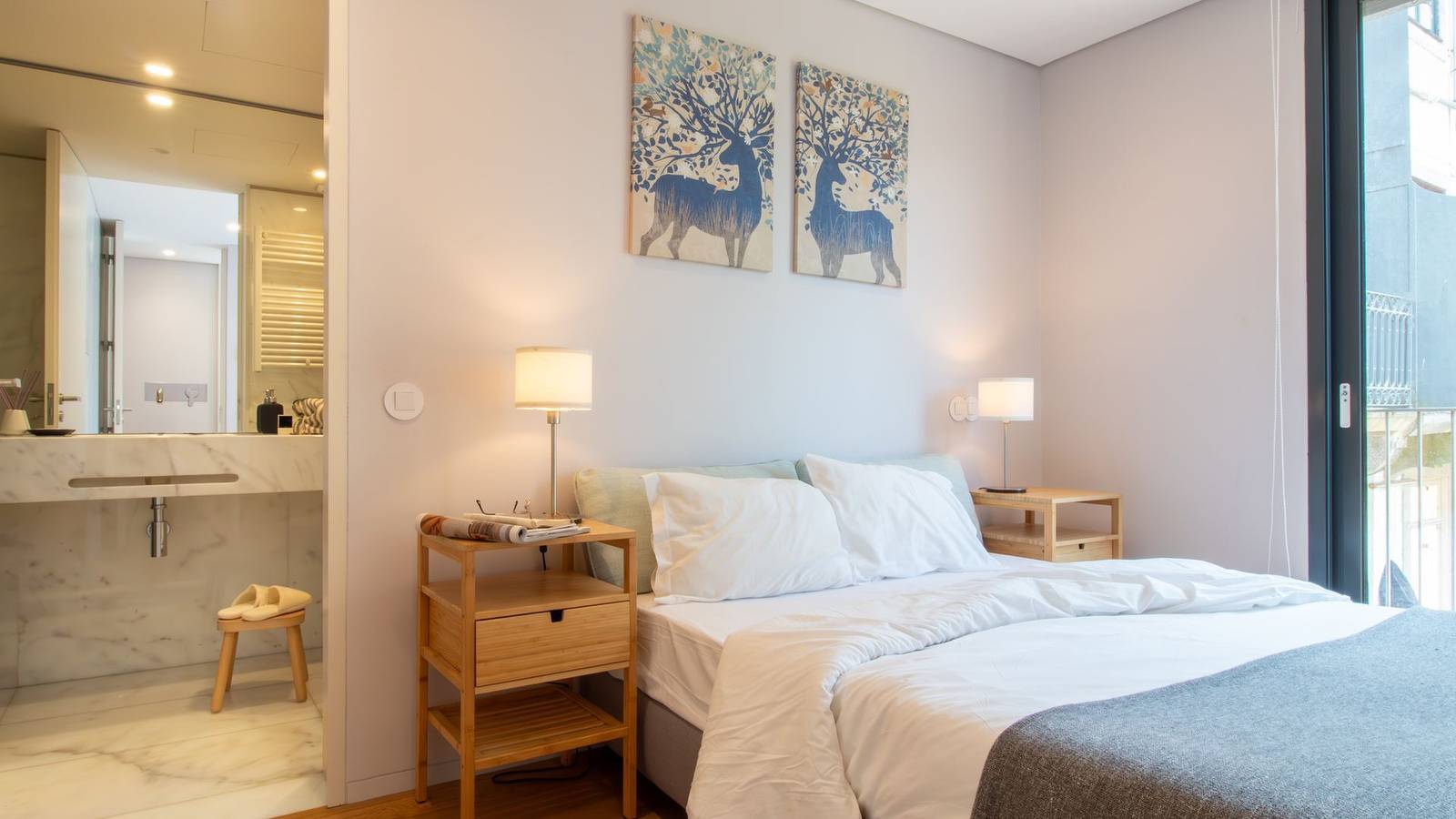 Apartamento entero, Apartamento de vacaciones para 3 personas con balcón in Cedofeita, Oporto