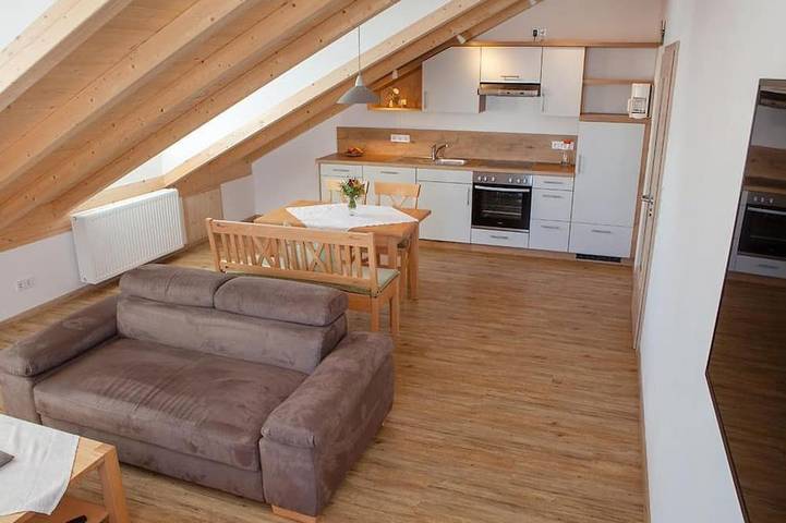Bauernhof für 4 Personen, mit Balkon und Garten