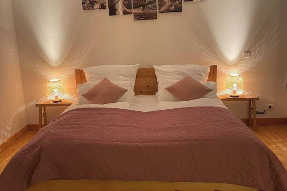 Magnificent villa/manor house/Bergheim forest in Bergheim (Alsace), Parc naturel régional des Ballons des Vosges