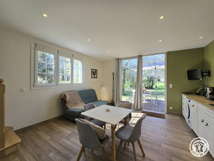 Location de vacances pour 4 personnes, avec Jacuzzi ainsi que Jardin et Sauna à Thiviers