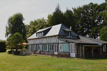 Gîte pour 6 personnes, avec jardin et vue à Freneuse-sur-Risle