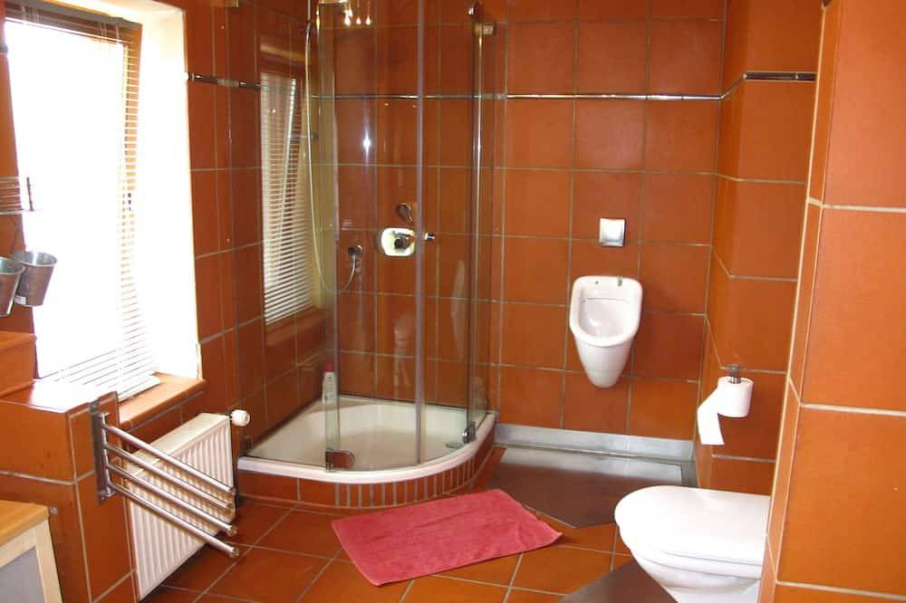 Ganze Wohnung, Messe und zentrumsnah trotzdem ländlich in Hildesheim, Landkreis Hildesheim