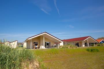 Ferienhaus für 8 Personen, mit Garten und Terrasse sowie Sauna, kinderfreundlich in Neustadt in Holstein