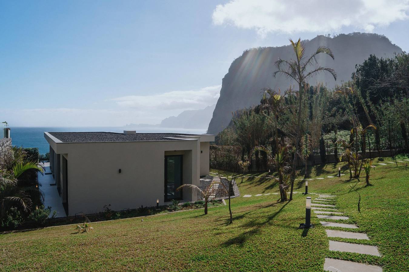 Villa Guindaste Ii - Luxe avec piscine et vue sur la mer in Île de Madère