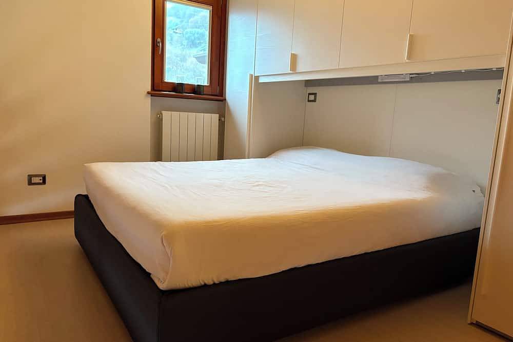 Casa Moia – Luxus Haus mit Privatsphäre, Klima, Pool & Blick auf Iseosee ★★★★★ in Gallinarga, Gemeinde Tavernola Bergamasca