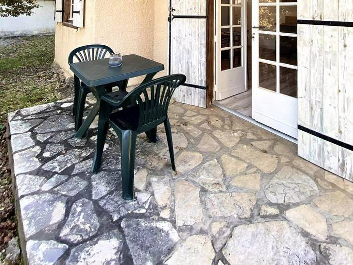 Mobil home pour 3 personnes, avec bassin pour enfant dans Beaumontois en Périgord - 2