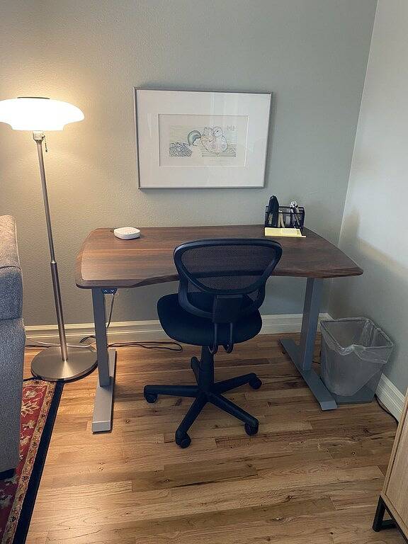 1133 The 3 Oaks 30 night fully furnished stay at a great price. Full Amenities! in Salem (OR), Willamette Valley