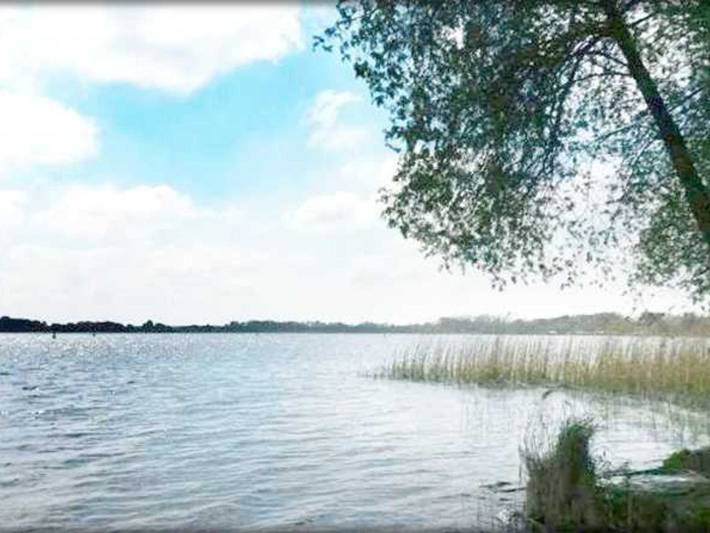 Ferienwohnung für 3 Personen, mit Terrasse und Garten sowie Seeblick, kinderfreundlich in Mecklenburg-Strelitz - 4