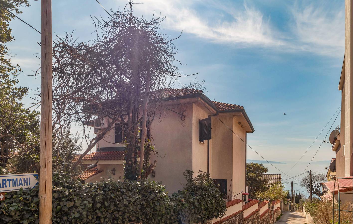 Ganze Ferienwohnung, Ferienwohnung für 6 Personen mit Terrasse in Vrh Martinscice, Primorje-Gorski Kotar