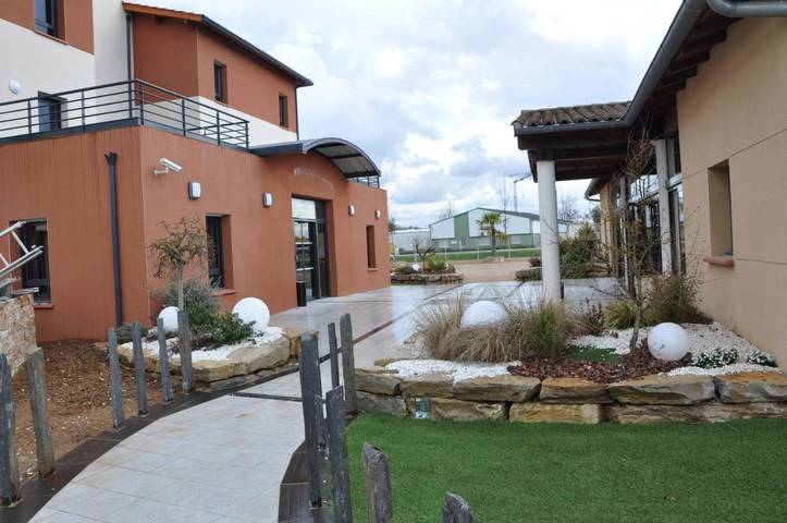 Hôtel pour 2 personnes, avec Terrasse à Nègrepelisse