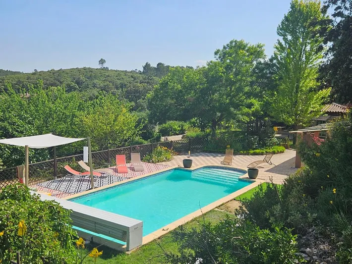 Maison d’hôte pour 2 personnes, avec jardin ainsi que piscine et vue - 1
