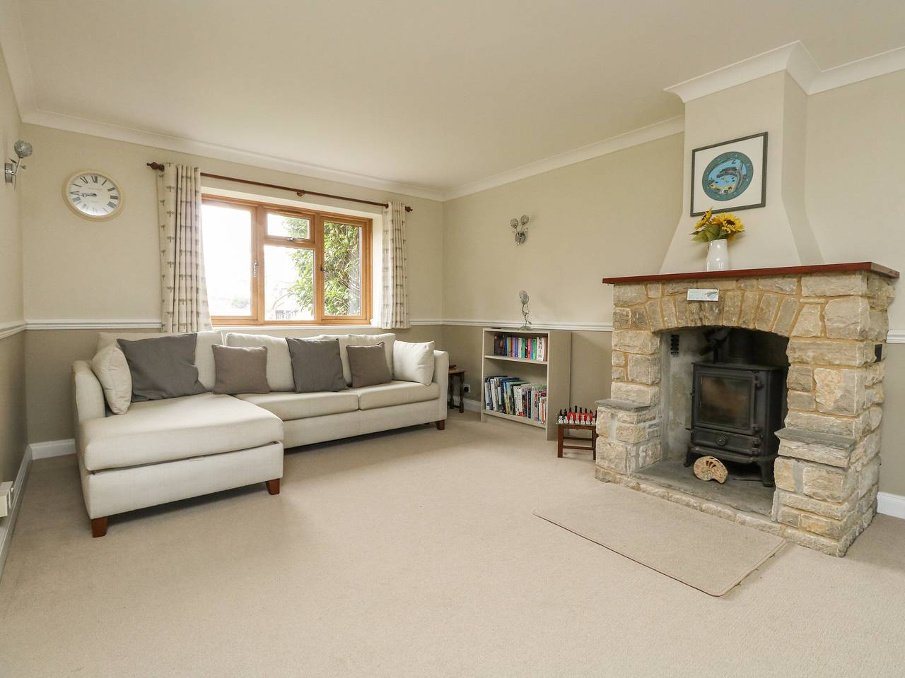 Gabrianne in Burton Bradstock, Dorset
