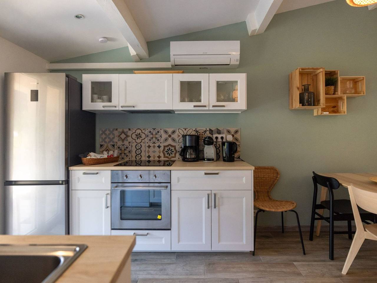 Gîte im Herzen der Weinberge, Terrasse mit atemberaubendem Blick auf das Meer, in Le Pradet, Region de Toulon