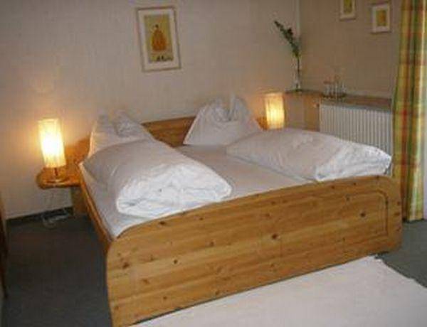 Ganze Ferienwohnung, Doppelzimmer mit Dusche, Wc in Golling an der Salzach, Tennengau