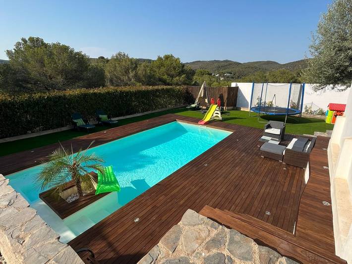 Location de vacances pour 8 personnes, avec jardin et piscine, animaux acceptés à Sant Pere de Ribes - 2