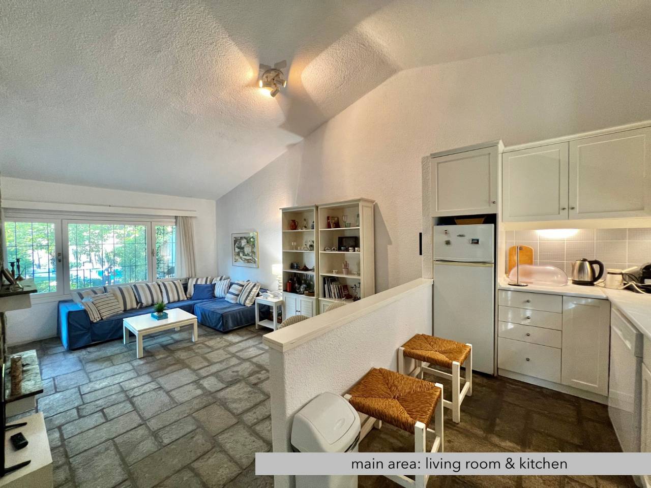 Niovi: Cosy family villa with pool in Sane, Kassandra
