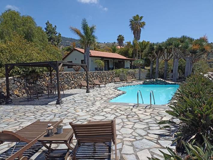 Casa rural para 2 personas, con jardín además de piscina y vistas en La Palma - 4