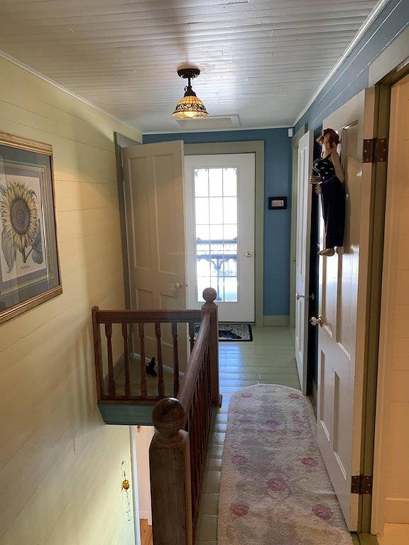 5 Schlafzimmer, 1 1/2 Badezimmer am Silver Lake in Wyoming County