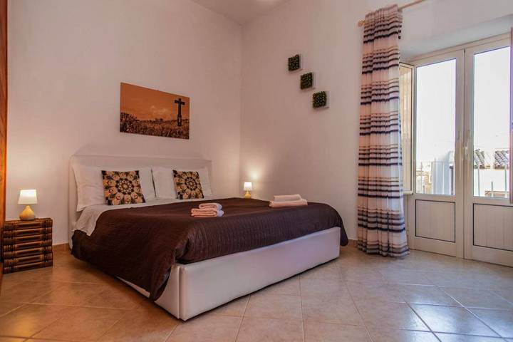 Chambre d’hôte pour 2 personnes, avec jardin, adapté aux familles à Agrigente - 3