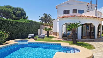 Holiday Rental for 12 People in Dénia, Costa Blanca, Photo 2